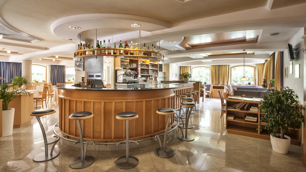 Hotel Bischofhof - Bistro Jasmin Chiusa Exteriér fotografie